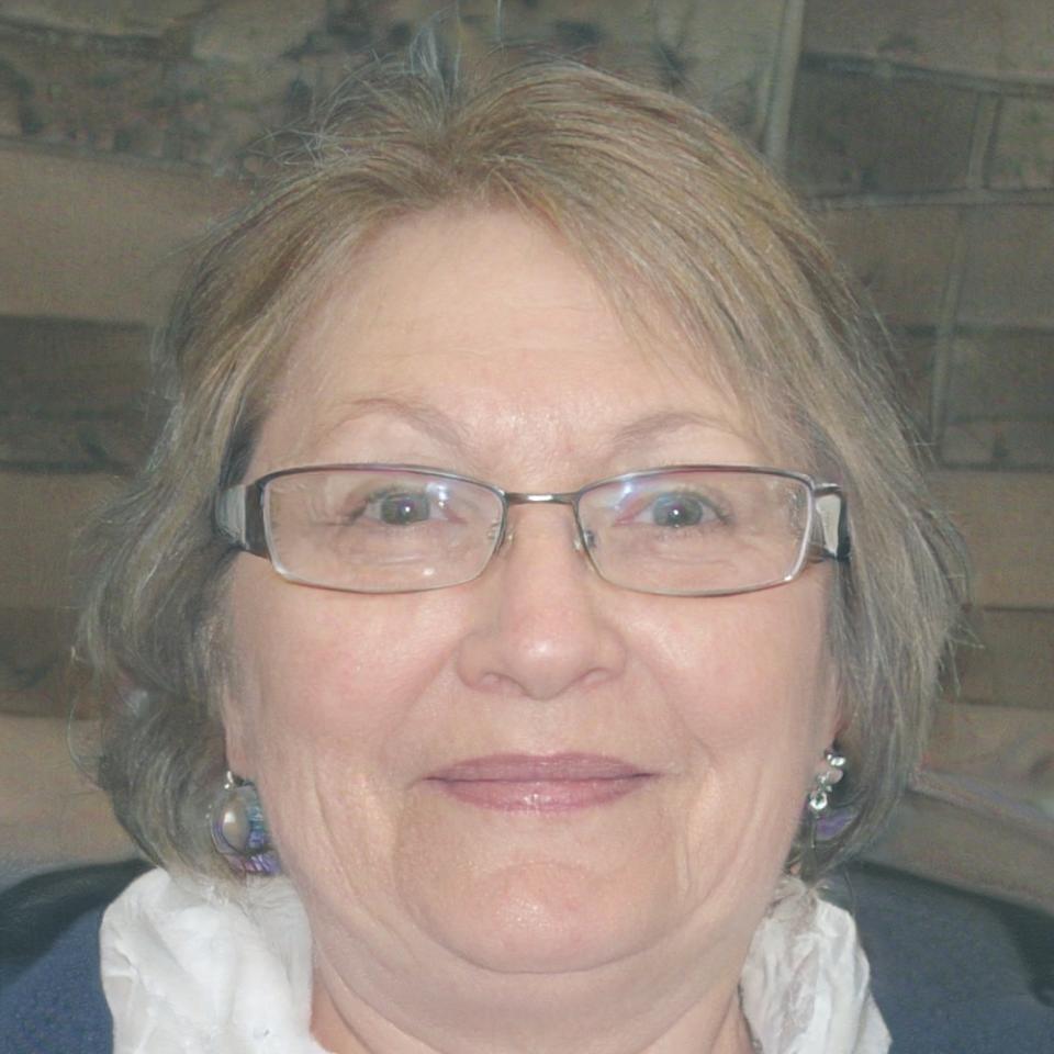 Professoressa Elena Ferrante